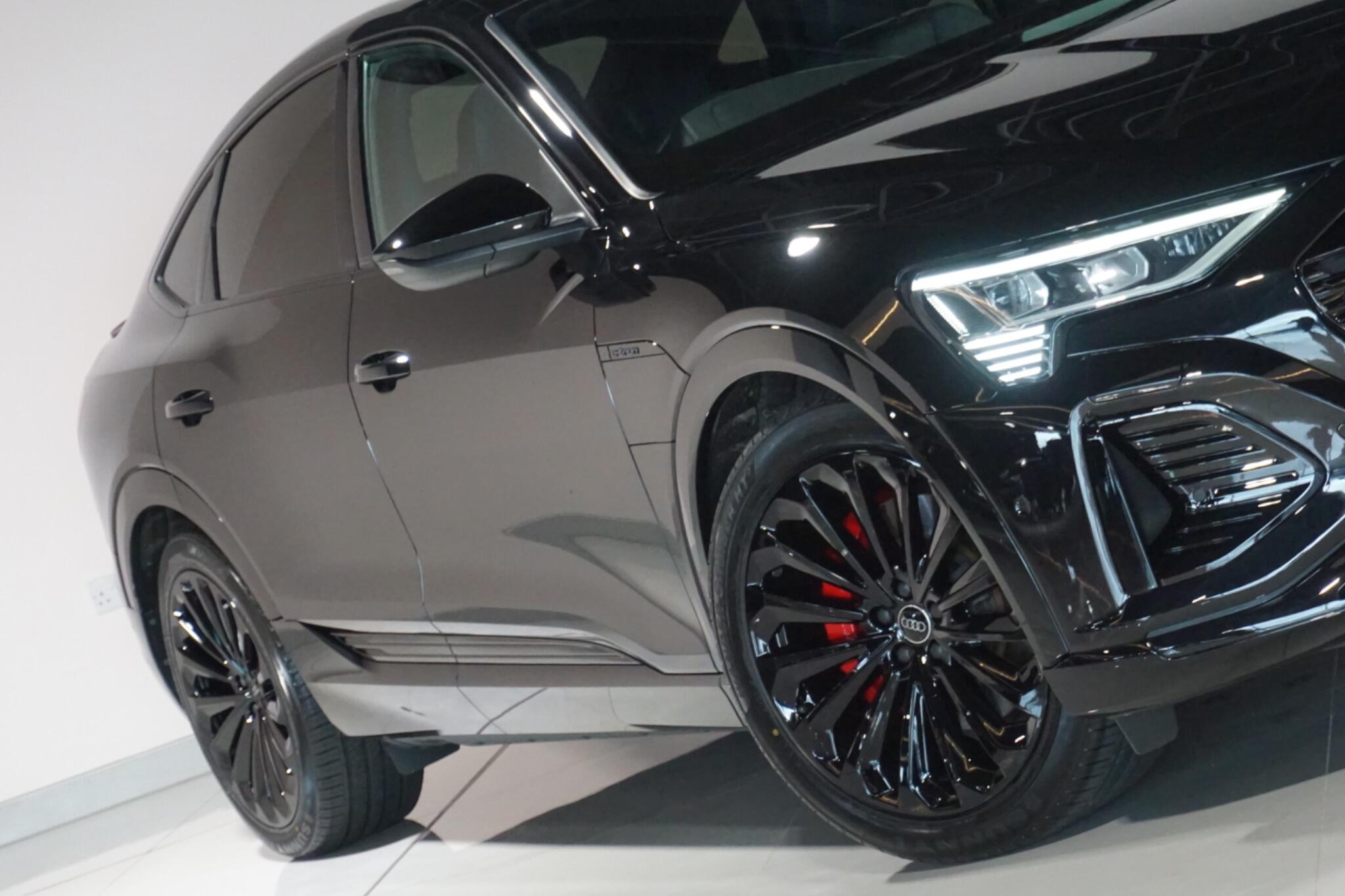 Audi Q8 e-tron 50 S line Sportback 5dr Electric Auto quattro 95kWh (11kW Charger) (340 ps)